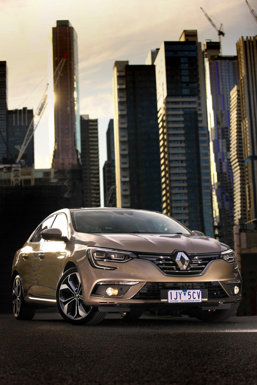  Renault Megane Sedan 2017 года  (AU) (фото 6 из 27)